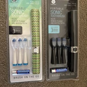 Pursonic Portable Sonic Toothbrush Set - Green Pattern and Black